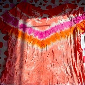 Brand New. No Boundaries women shirt. Size XXL